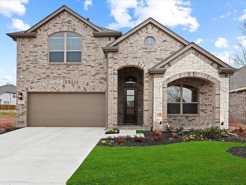 1st image of 2622 Melrose Dr