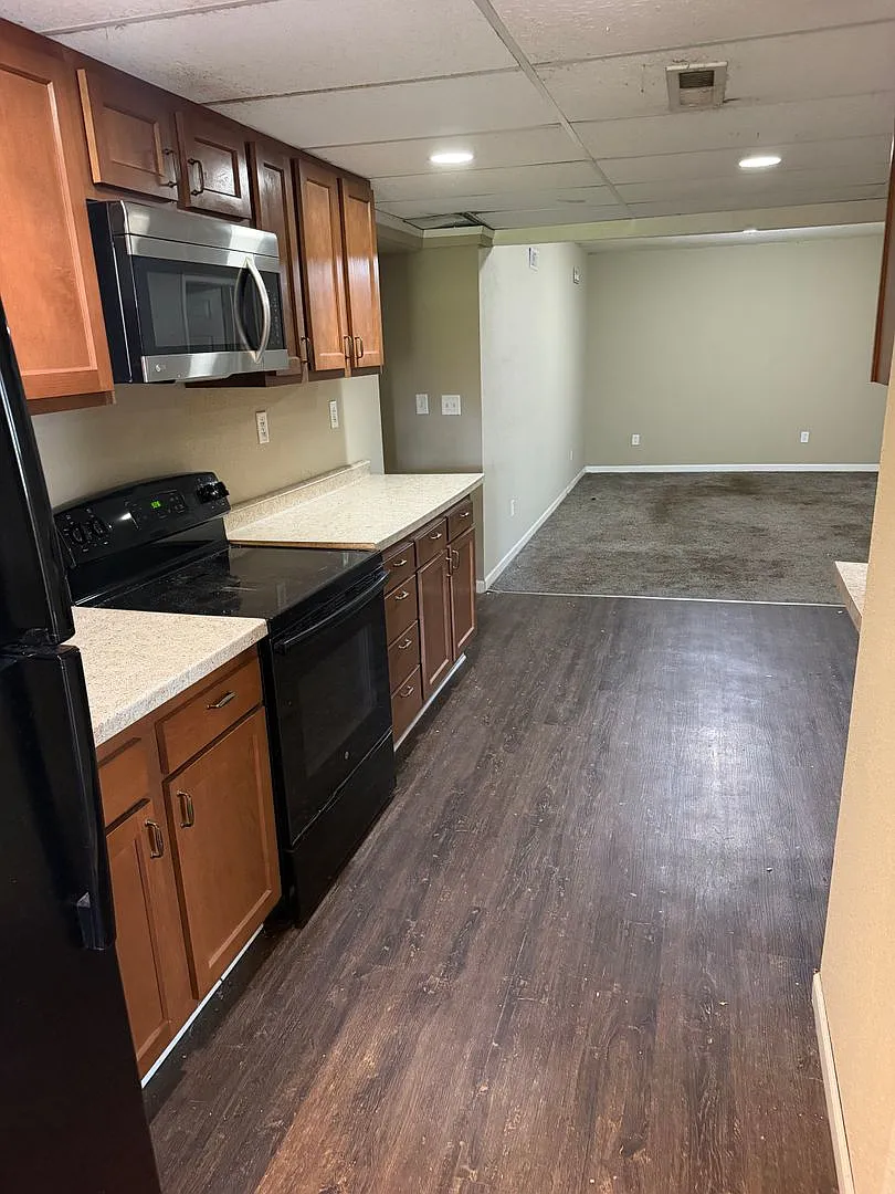 ce1040 — Photo 1