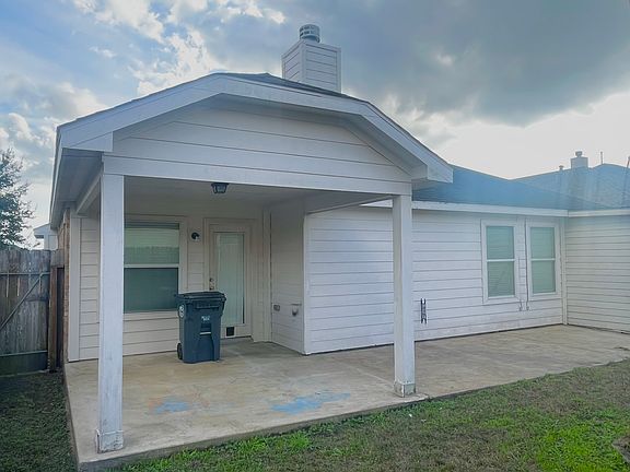 4th image of 21234 Colton Cove Dr