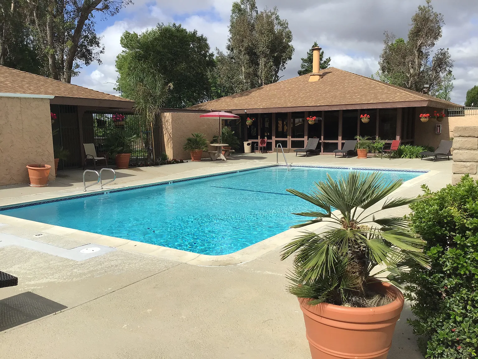 1 bed, 552 sqft, $1,750 — Photo 3