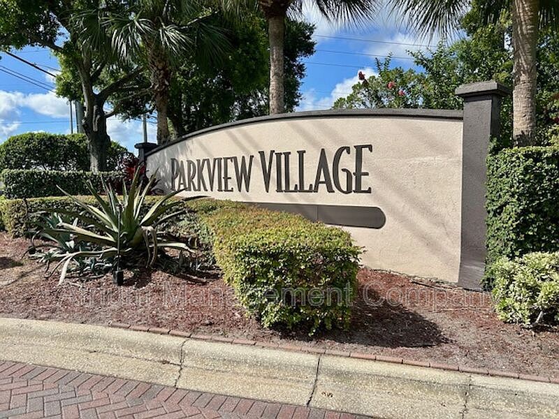 1st image of 3002 Antique Oaks Cir APT 99