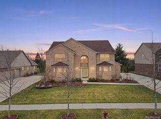 47527 Ellery Ln, Canton, MI 48187