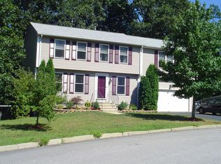 33 Poppy Pl, Warwick, RI 02886