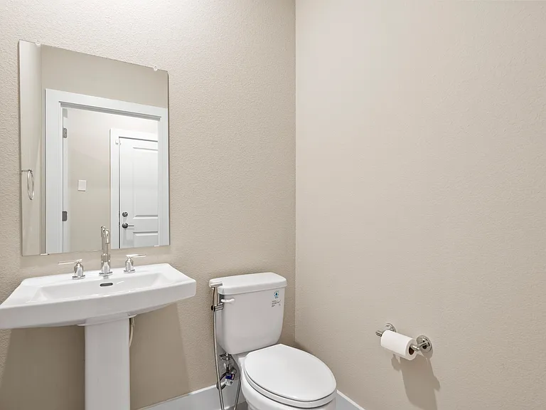 15701 Oglethorpe Dr #100 — Photo 17
