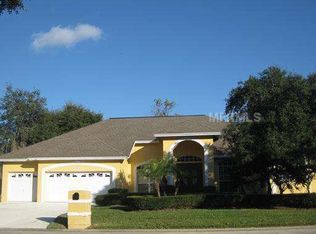 2814 Clubhouse Dr, Plant City, FL 33566