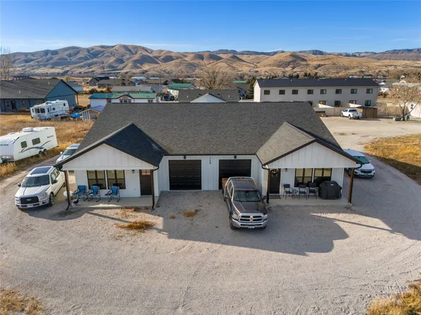 708 S Walnut St #1 & 2, Townsend, MT 59644