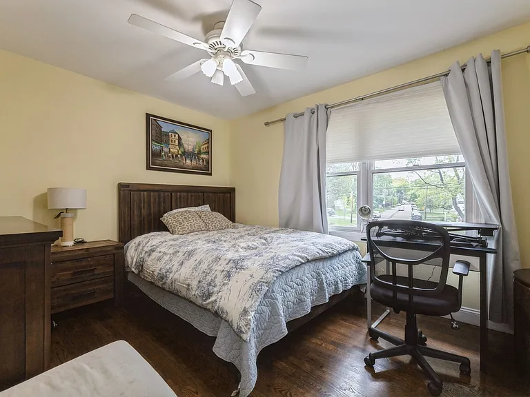 107 Hudson Ave #107 — Photo 29