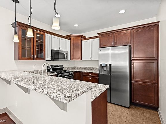 5th image of 1394 Slate Ct