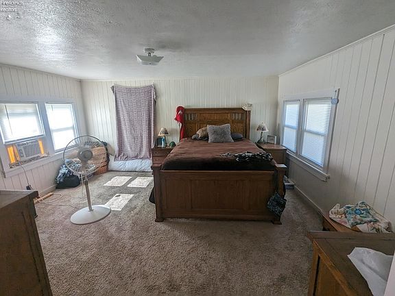 4th image of 715 South St