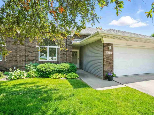 3337 Chatham Pl, Iowa City, IA 52240