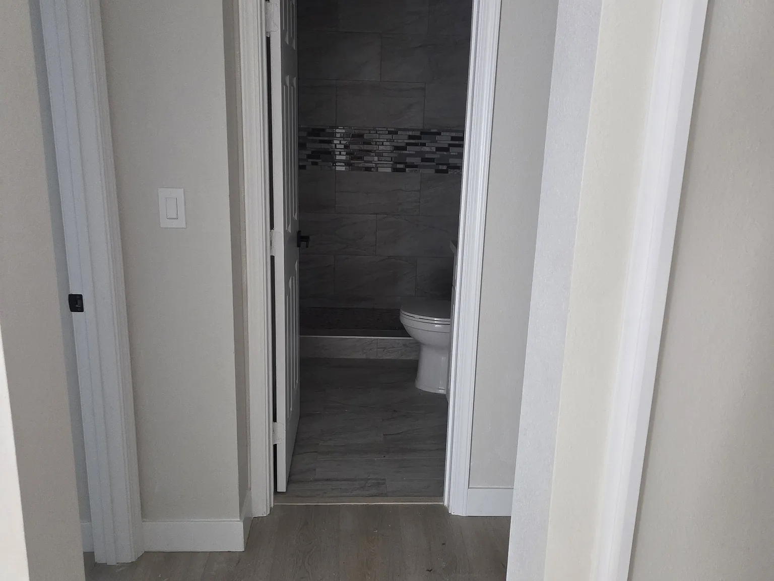 1 bed, 500 sqft, $2,299 — Photo 4