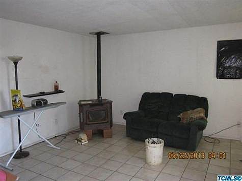 3rd image of 15466 Avenue 381