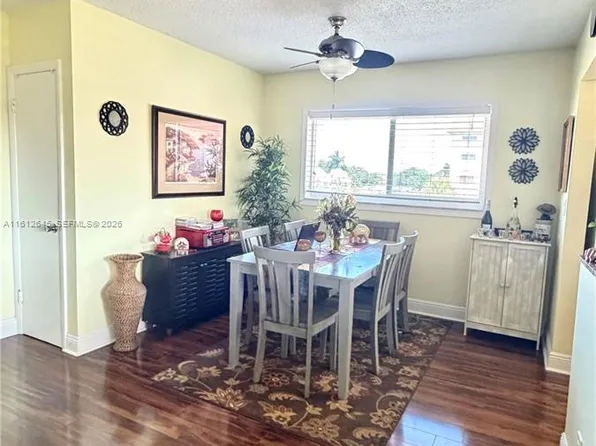 5300 Washington St #309D, Hollywood, FL 33021