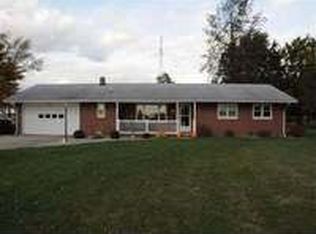 814 Lincoln Hwy, Bourbon, IN 46504