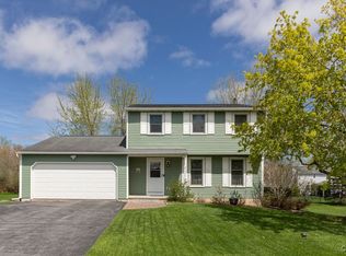 8519 Grandview Dr, Cicero, NY 13039