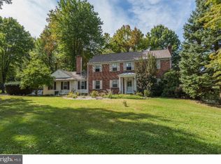 365 Kathwood Ln, Wayne, PA 19087