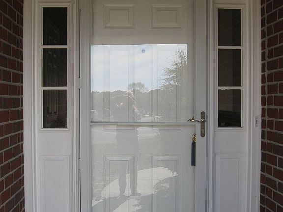 3rd image of 1487 Watkins Trl