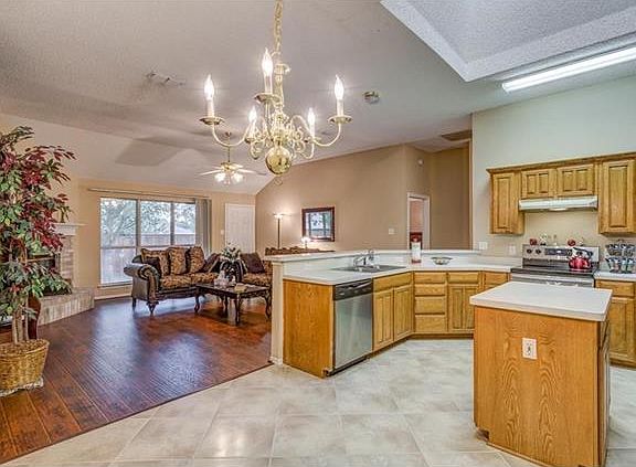 5th image of 8101 Jolie Dr