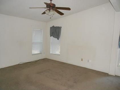 4th image of 478-075 Lake Forest Dr