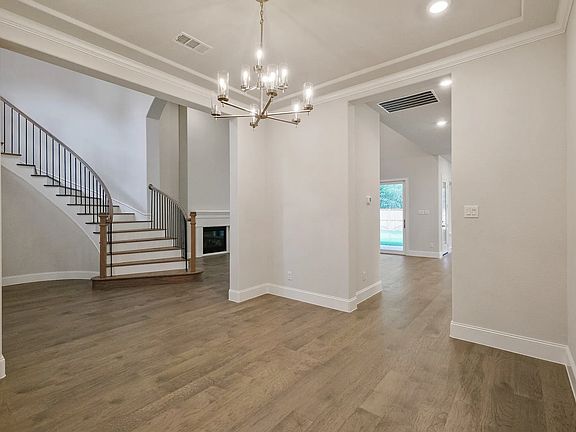 Plan 6050 formal dining