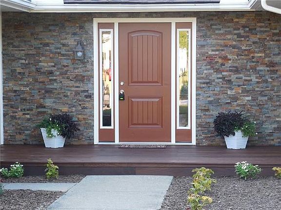 2nd image of 5270 Park Side Trl