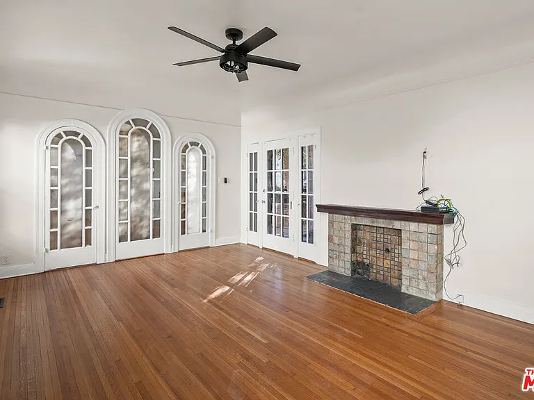 1815 N Grace Ave — Photo 4