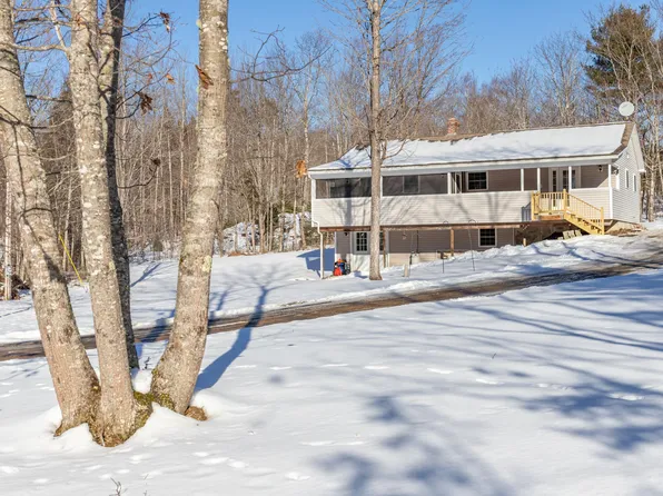 17 Maple Rdg Drive, Bucksport, ME 04416