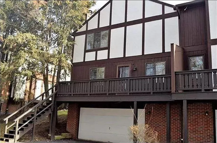 Building Photo - 1002 Sewickley Heights Dr