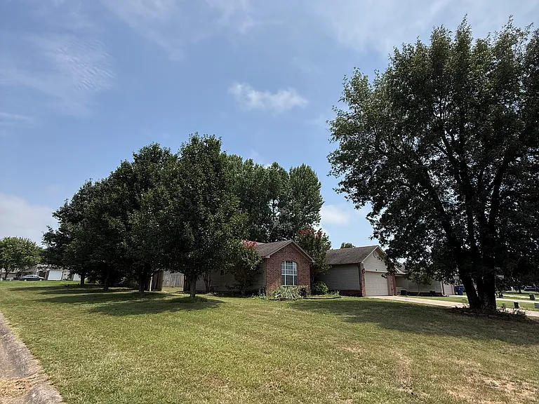 34 Magnolia Dr — Photo 14