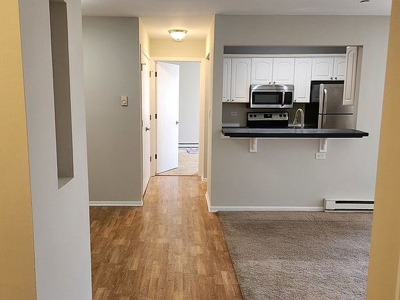 4th image of 1315 Cunat Ct APT 1B