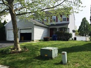 26 Clydesdale Dr, Burlington, NJ 08016