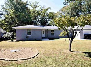 1703 Hughey Dr, Longview, TX 75601