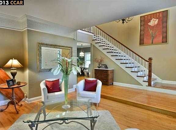 4th image of 411 Fremerey Ct