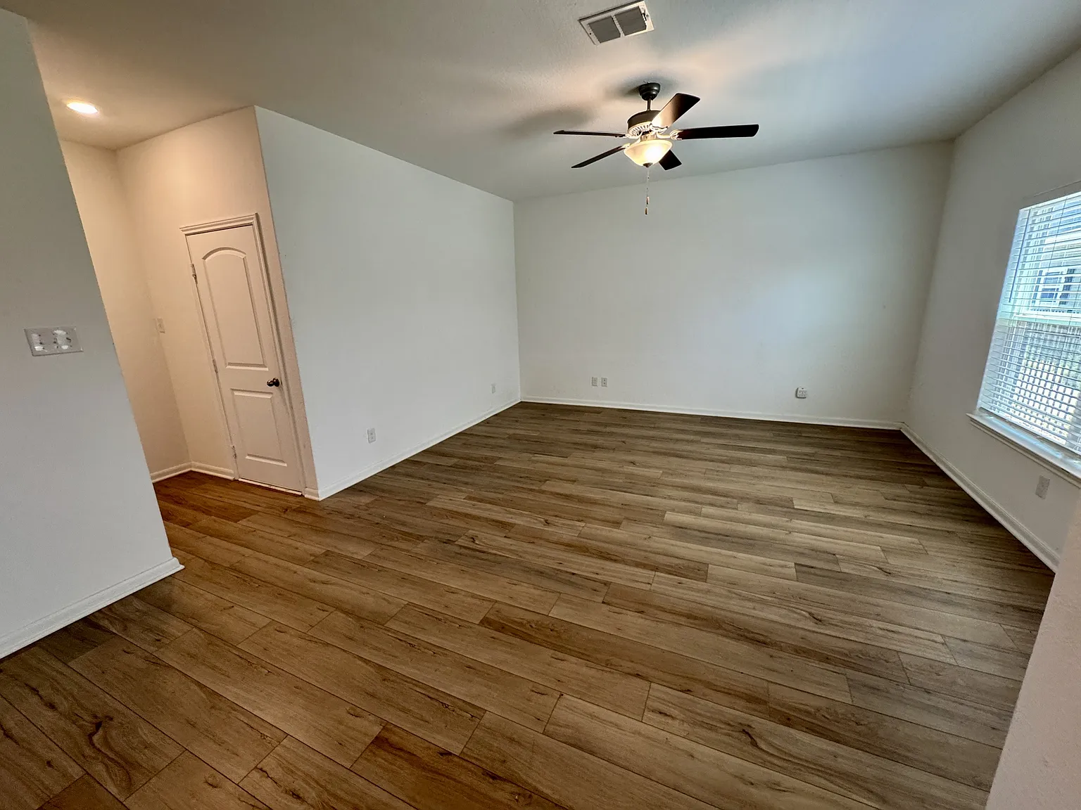 10818 Emerick Street - 1 — Photo 4