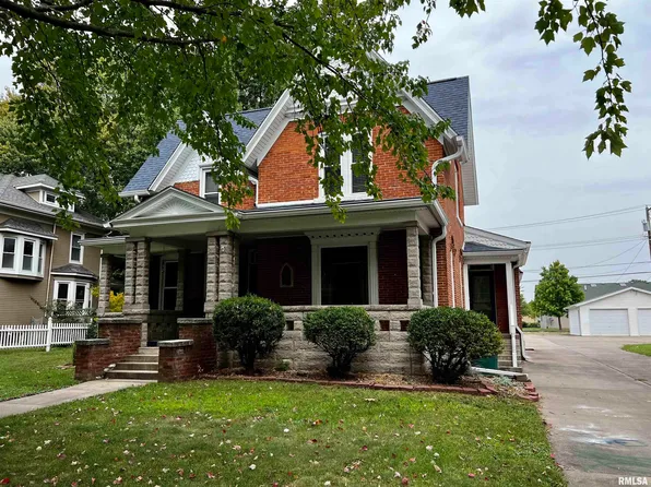 314 E Jefferson St, Macomb, IL 61455