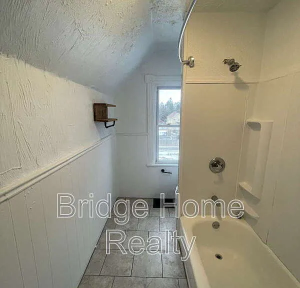 128 S Spring Ave — Photo 47