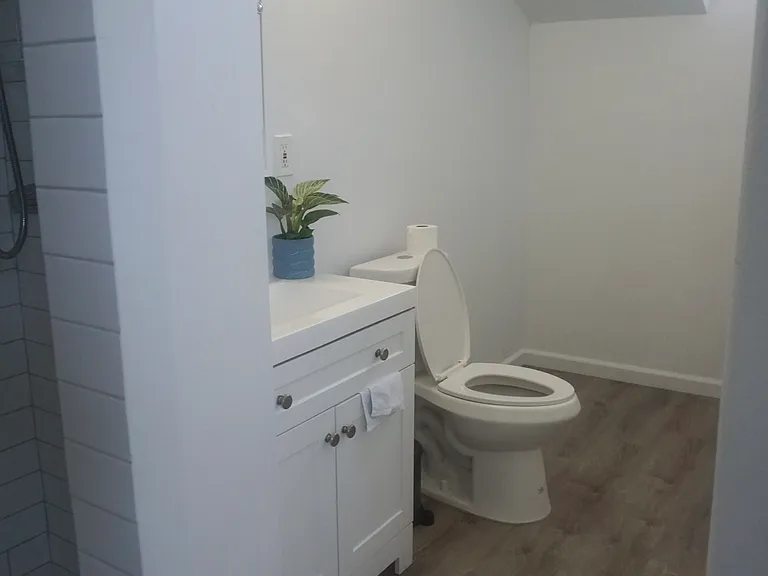 221 S Topo St — Photo 14