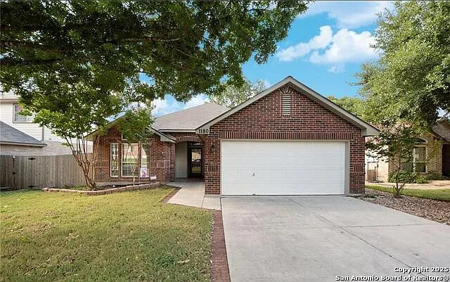 3 bed, 2.0 bath, 1732 sqft, $1,950 — Photo 2