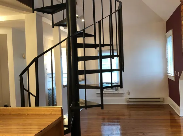 835 S 11th St APT 2, Lincoln, NE 68508