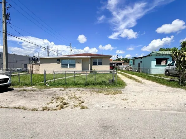 695 NW 130th St, North Miami, FL 33168