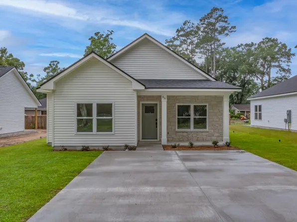 66 Beeler Rd, Crawfordville, FL 32327