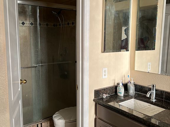 5th image of 6452 W Wahalla Ln