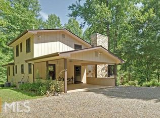69 Smokey Creek Cv, Blairsville, GA 30512