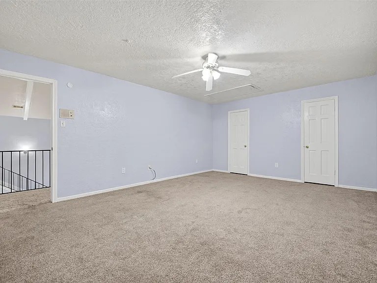 8103 Oak Moss Dr — Photo 48
