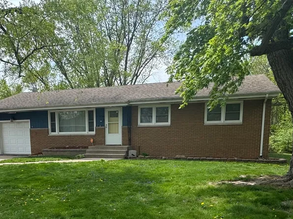 6780 Jefferson St, Merrillville, IN 46410