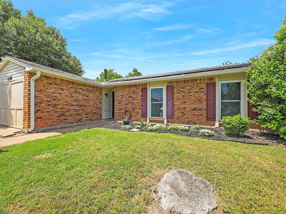 1st image of 7201 Lancashire Dr