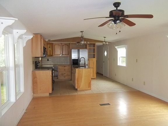 4th image of 2580 SE 1st Ave Lot 158