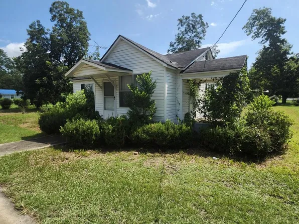 87 Newton St, Camilla, GA 31730