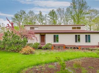 30 Tara Dr, Pomona, NY 10970