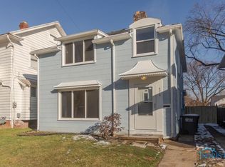 4218 Fairview Dr, Toledo, OH 43612